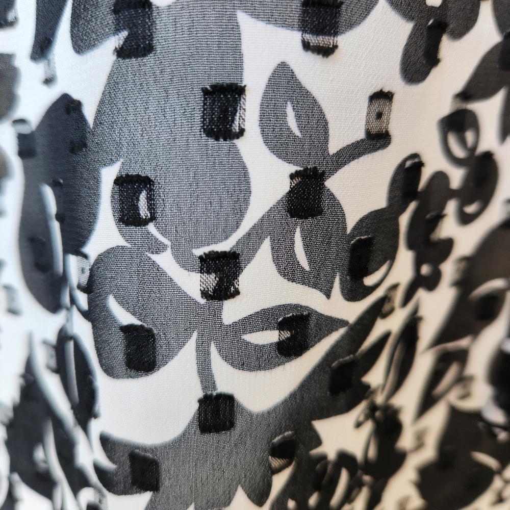 Boden Maddie Floral Top Black White Sheer Long Sleeve Ruffled Neck Tie Size 6 - Picture 10 of 16